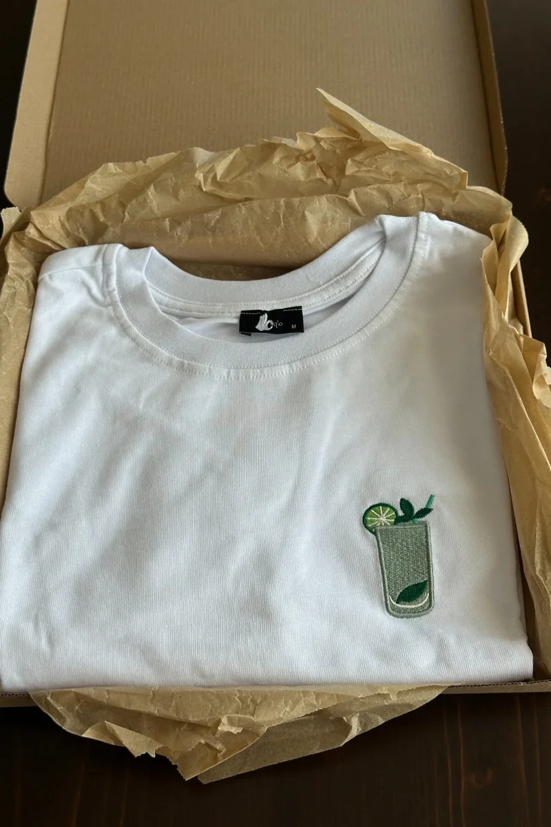 Mojito - Unisex Nakışlı Basic Beyaz Oversize T-shirt - Brunch'a Ne Giysem?